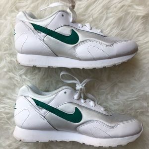 Nike Outburst OG Sneaker